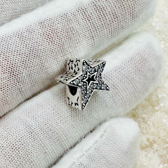 EUC Pandora 790016C01 Sterling Silver Asymmetric Star Charm w/ Clear CZ’s - Picture 13 of 17